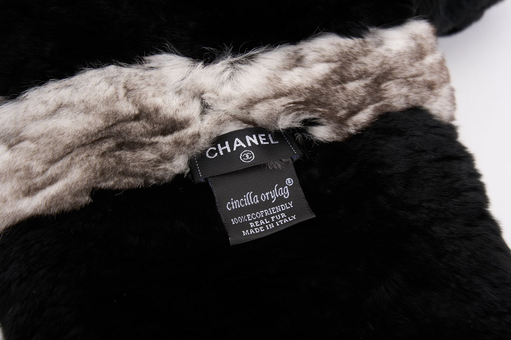 Chanel New Chincilla Orylag Fur CC Scarf