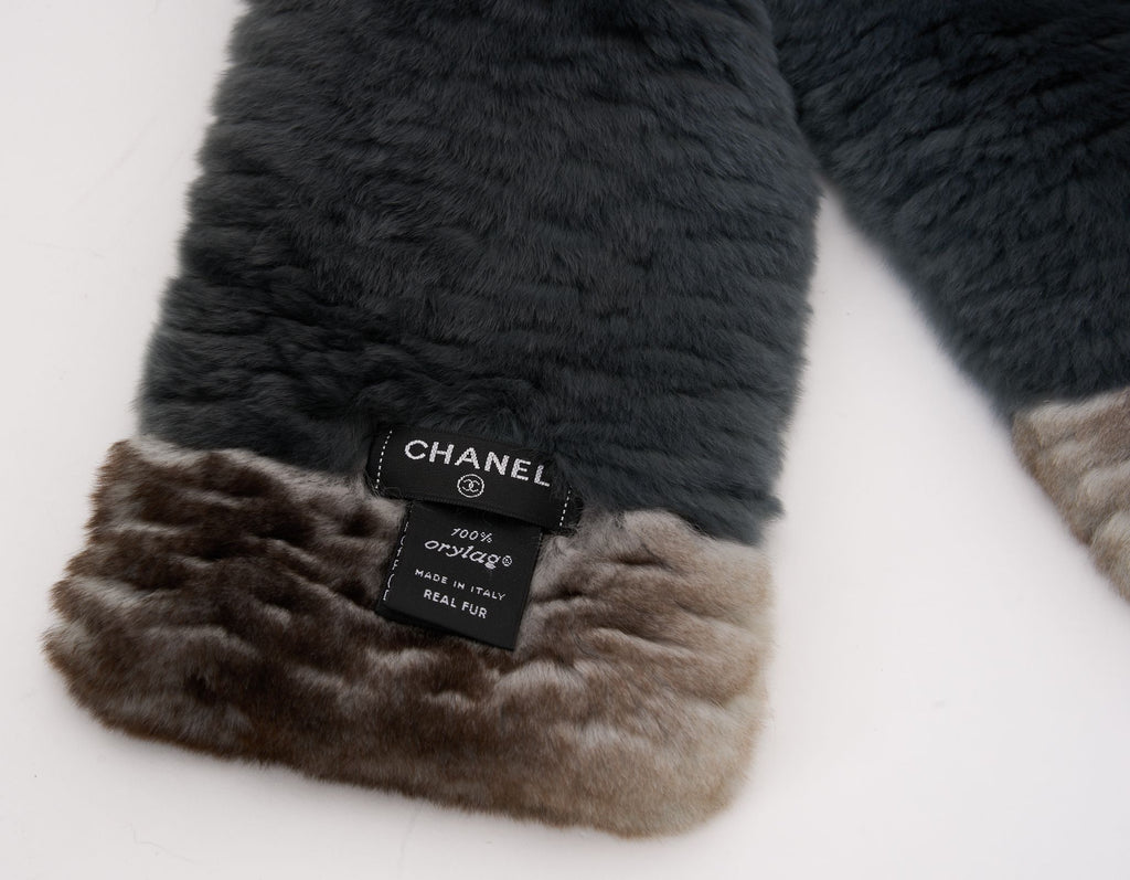 Chanel Orylag Fur Two-Tone Logo Scarf