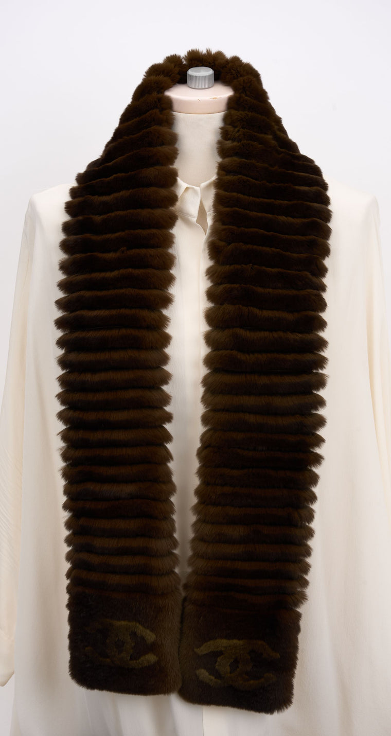 Chanel Cincilla Orylag Fur CC Scarf