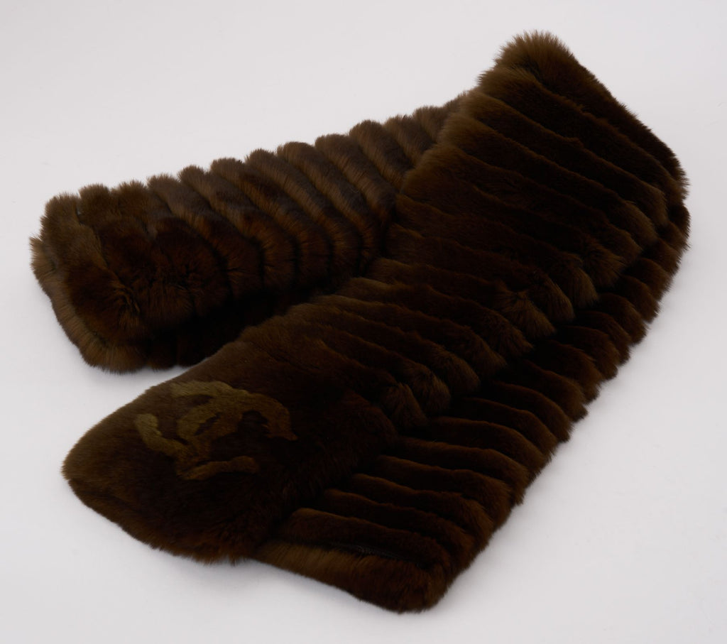 Chanel Cincilla Orylag Fur CC Scarf