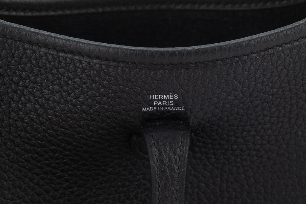 Hermès New Black Mini Evelyne Clemence