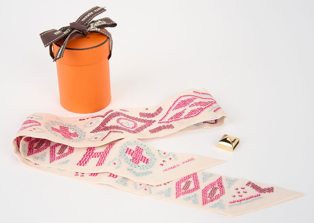 Hermès Kelly en Perles Twilly With Medor