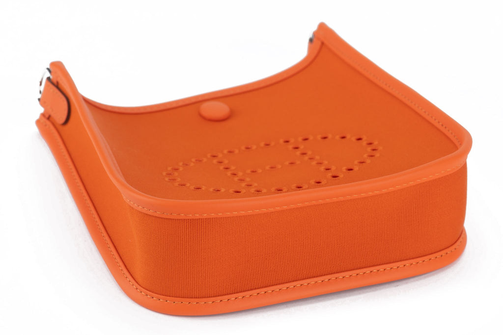 Hermès New Mini Evelyne Neo Orange
