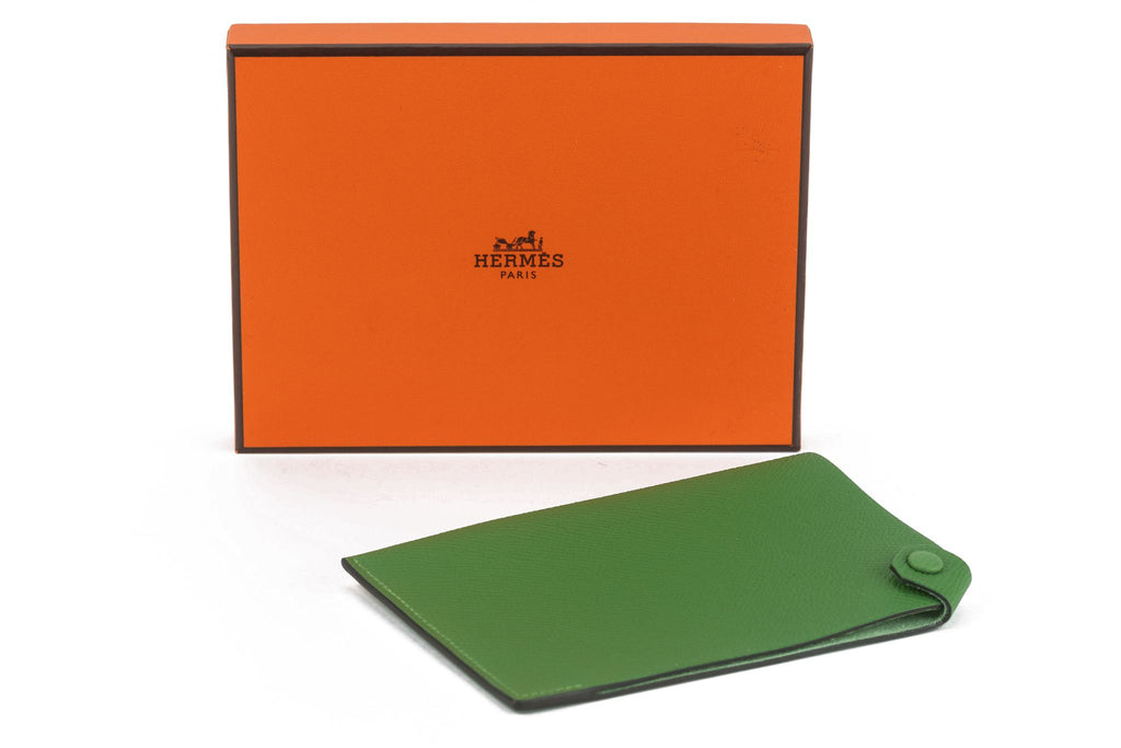 Hermès Epsom Tarmac PM Passport Holder