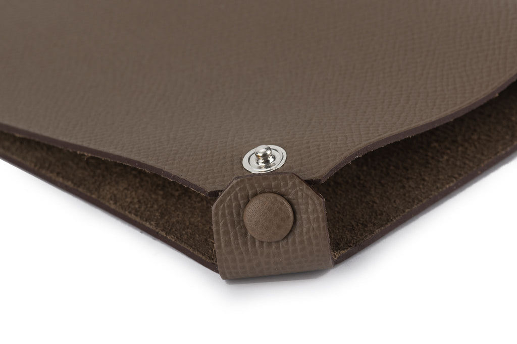 Hermès New Etoupe Epsom Passport Holder