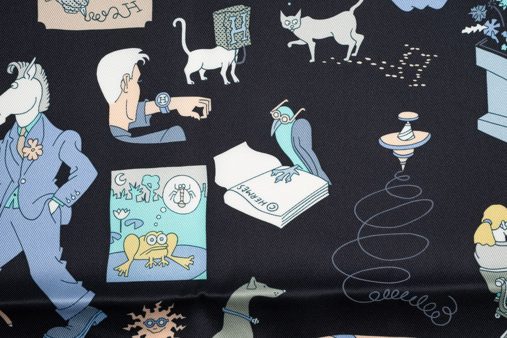 Hermès NIB "Carre Libre" Scarf 70