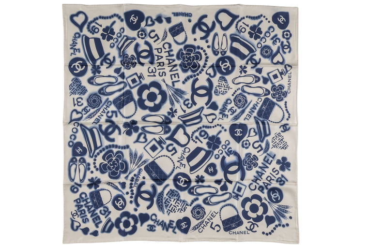 Chanel Foulard Blanco Azul Scarf New