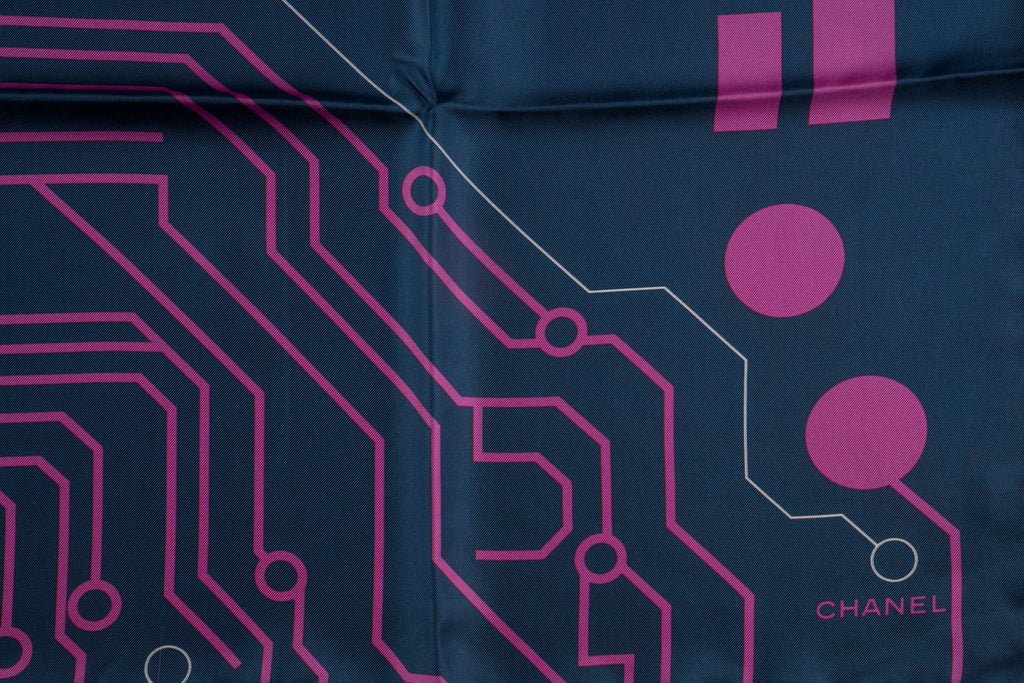 Chanel "Echarpe en Soie" Silk Scarf