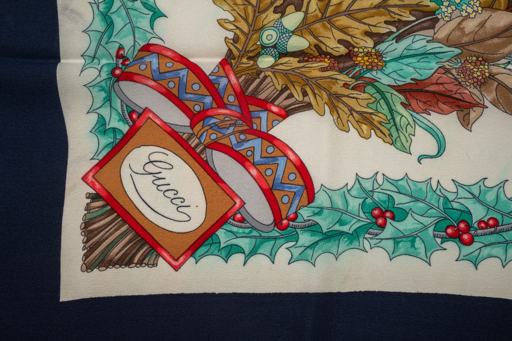 Gucci Winter Wonderland Accornero Scarf