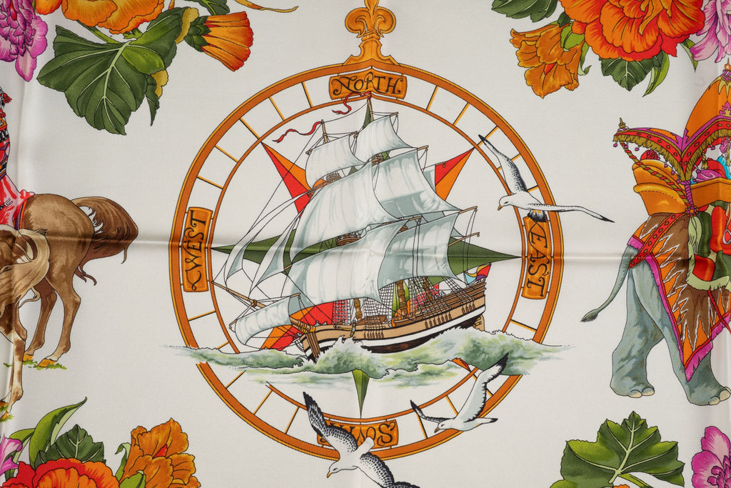 Gucci "North South West East" Scarf