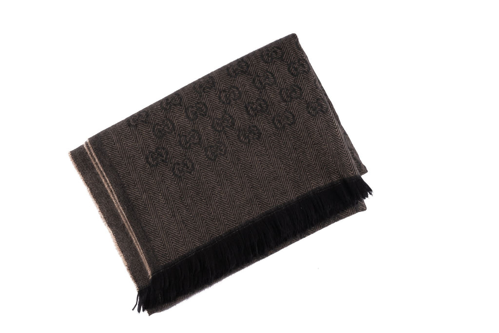 Gucci New GG Logo Print Wool Shawl