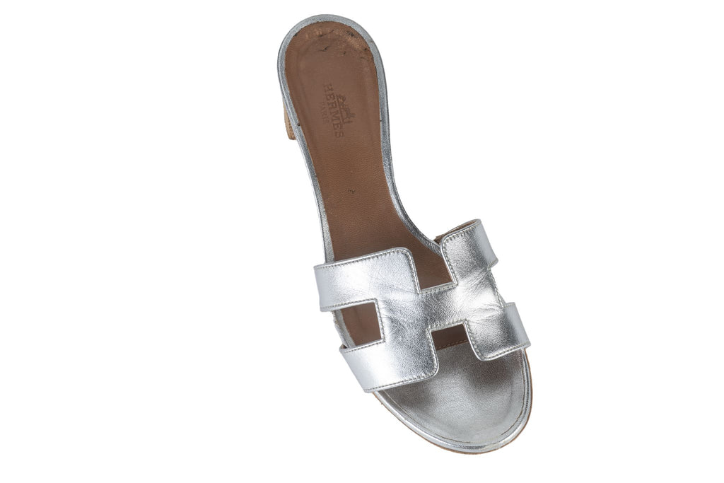Hermès Silver Leather Oasis Slide Sandal