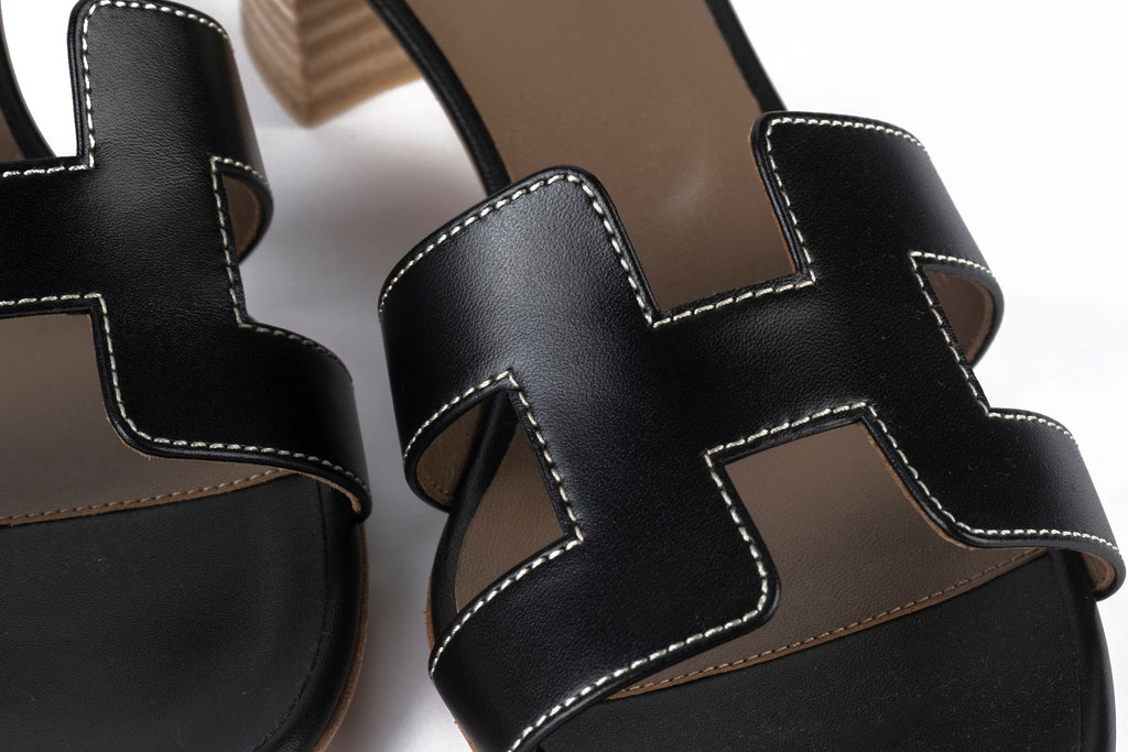 Hermès New Oasis Sandal Black 37.5