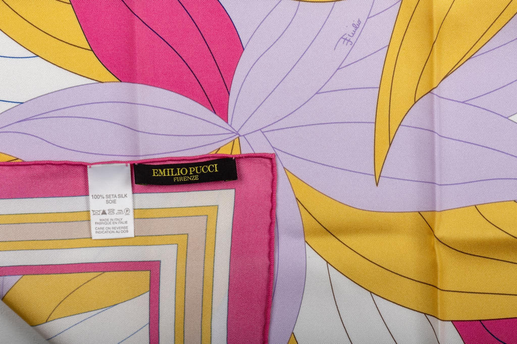 Pucci Silk Twill Leaves Print Pink Scarf