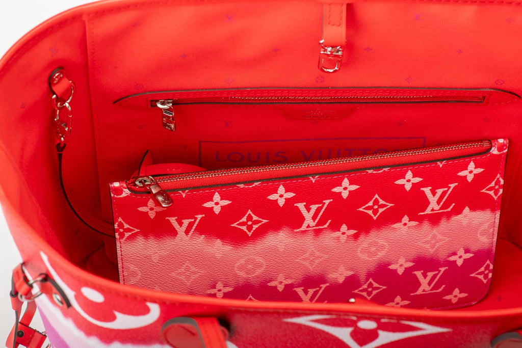 Vuitton Lim.Ed. Escale Red Neverfull NIB