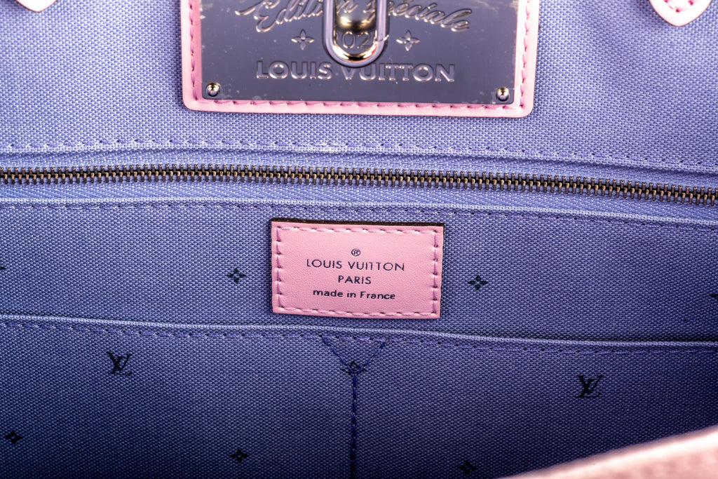 NIB Vuitton Portofino On The Go Lim. Ed.