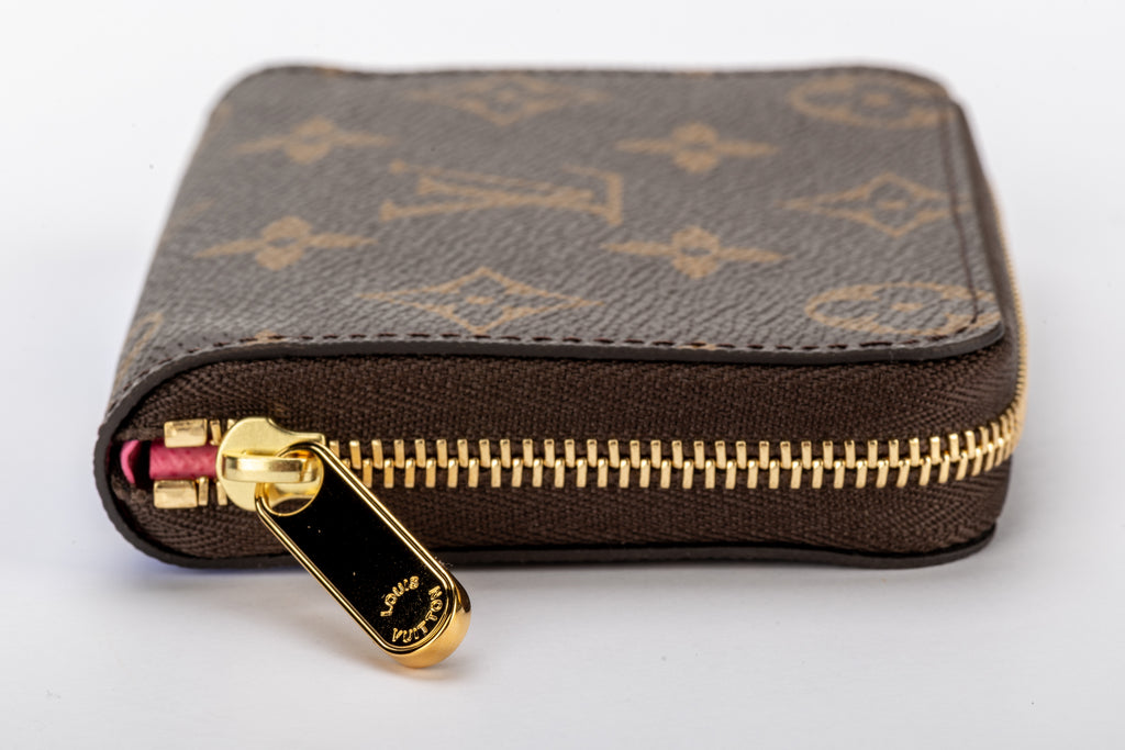 Vuitton Lim.Ed. Shangai Zipped Wallet BN