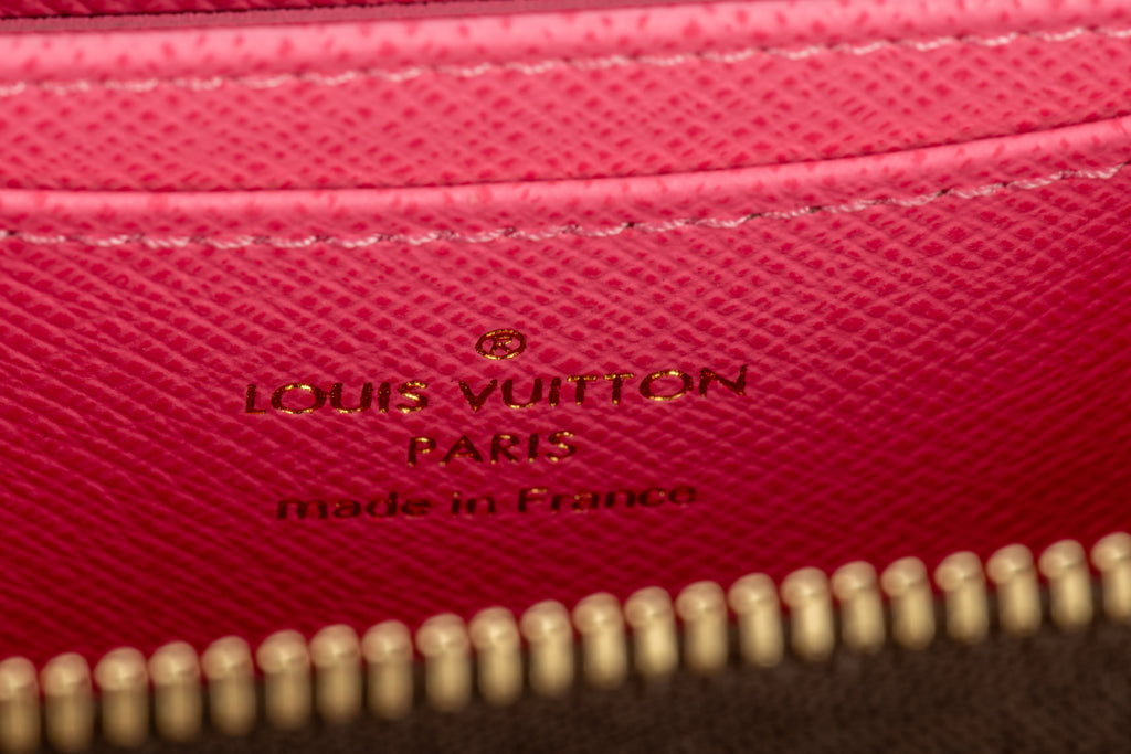 Vuitton Lim.Ed. Shangai Zipped Wallet BN