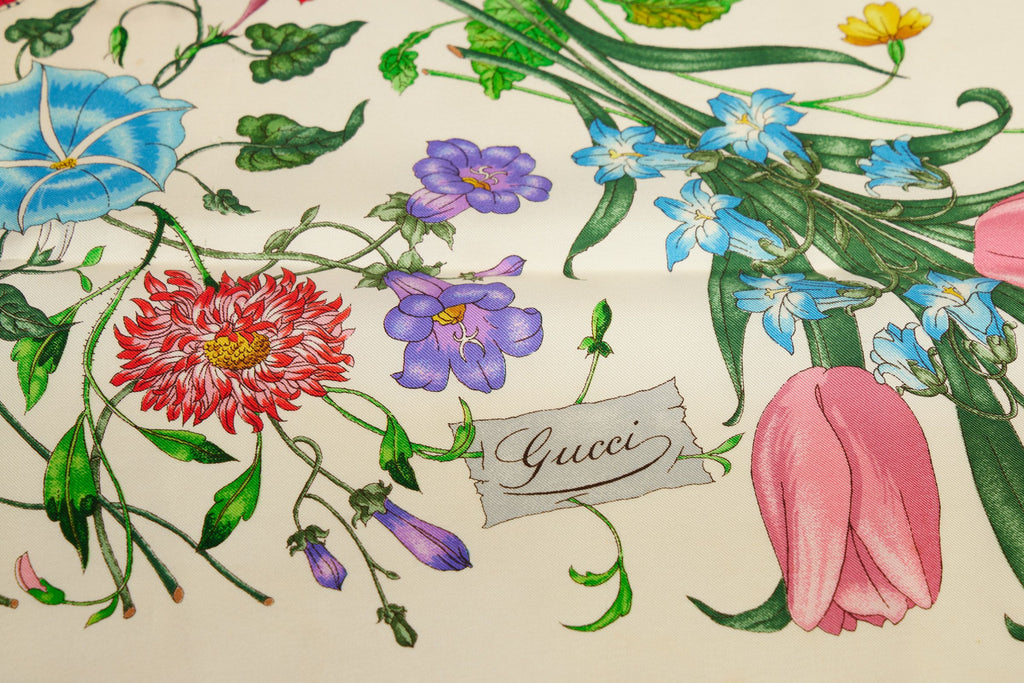 Gucci Collectible Accornero Silk Scarf