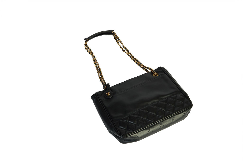 Chanel 80s Black Vintage Shoulder Bag