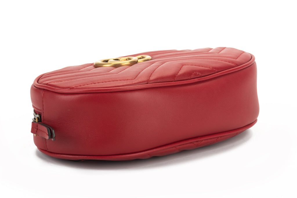 Gucci Large Red Fanny Pack With Logo