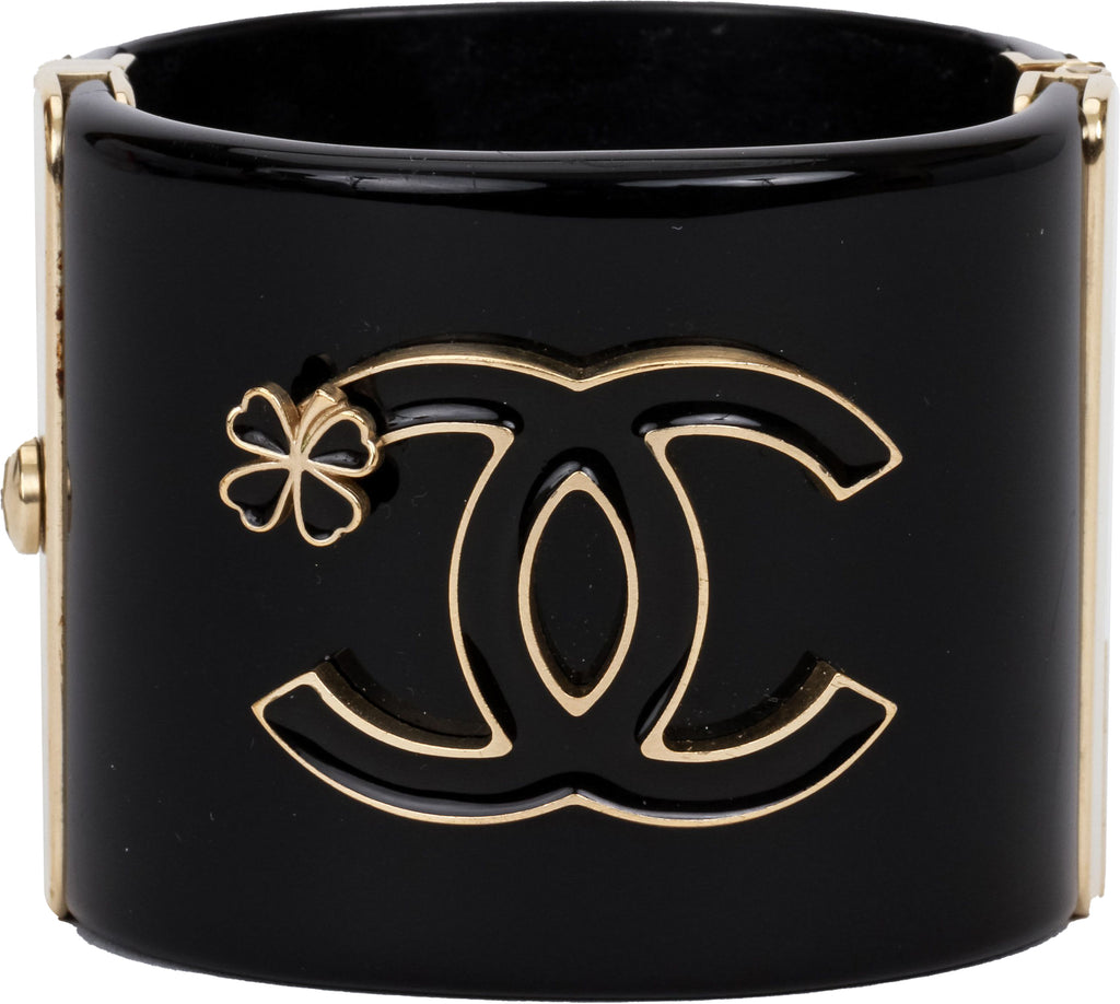 Chanel black lucite hinged oval cuff cc