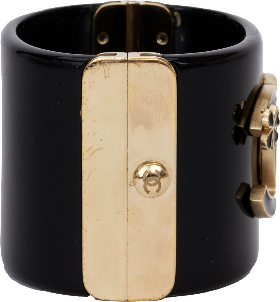 Chanel black lucite hinged oval cuff cc