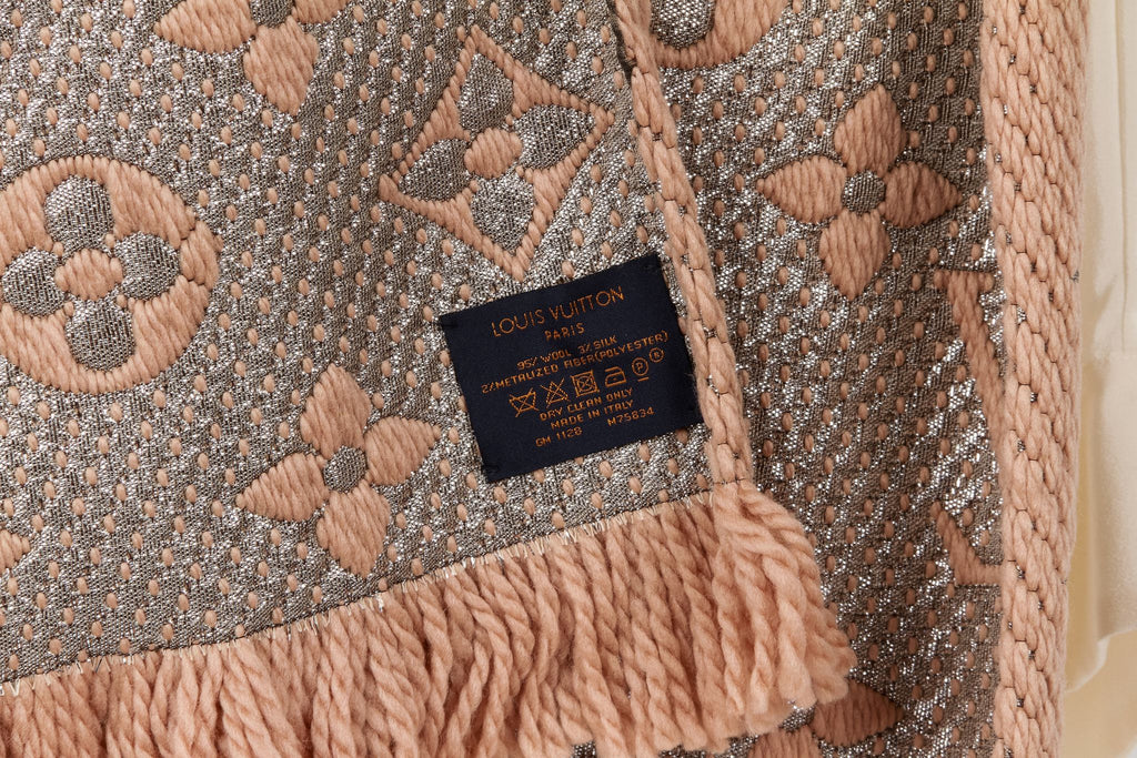 New Vuitton Logomania Beige Shine Scarf