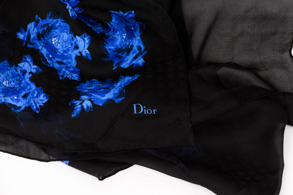 Dior new black quilted stole silk flower