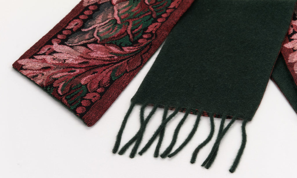 Gucci new flower scarf green and pink