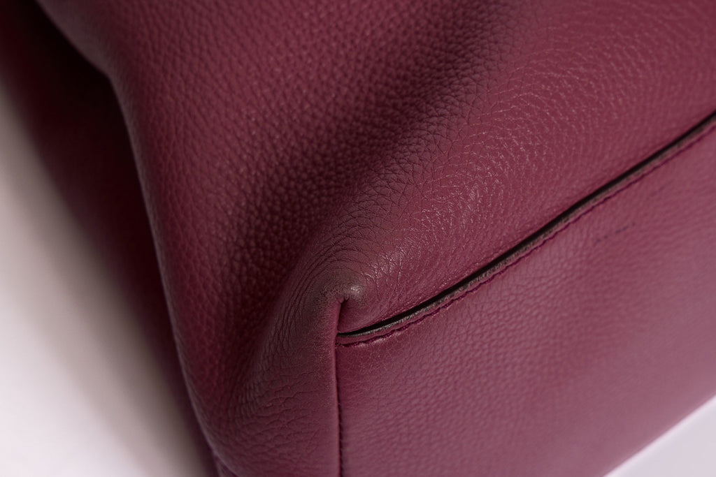 Gucci Purple Pebbled leather GG Bag