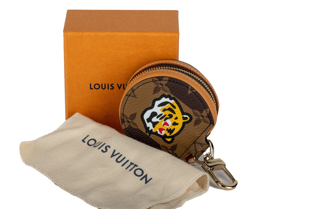 Louis Vuitton x Nigo Earphones Case NIB