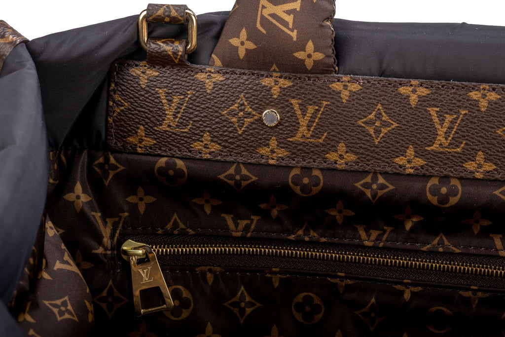 Vuitton BNIB Black On The Go GM Puffer