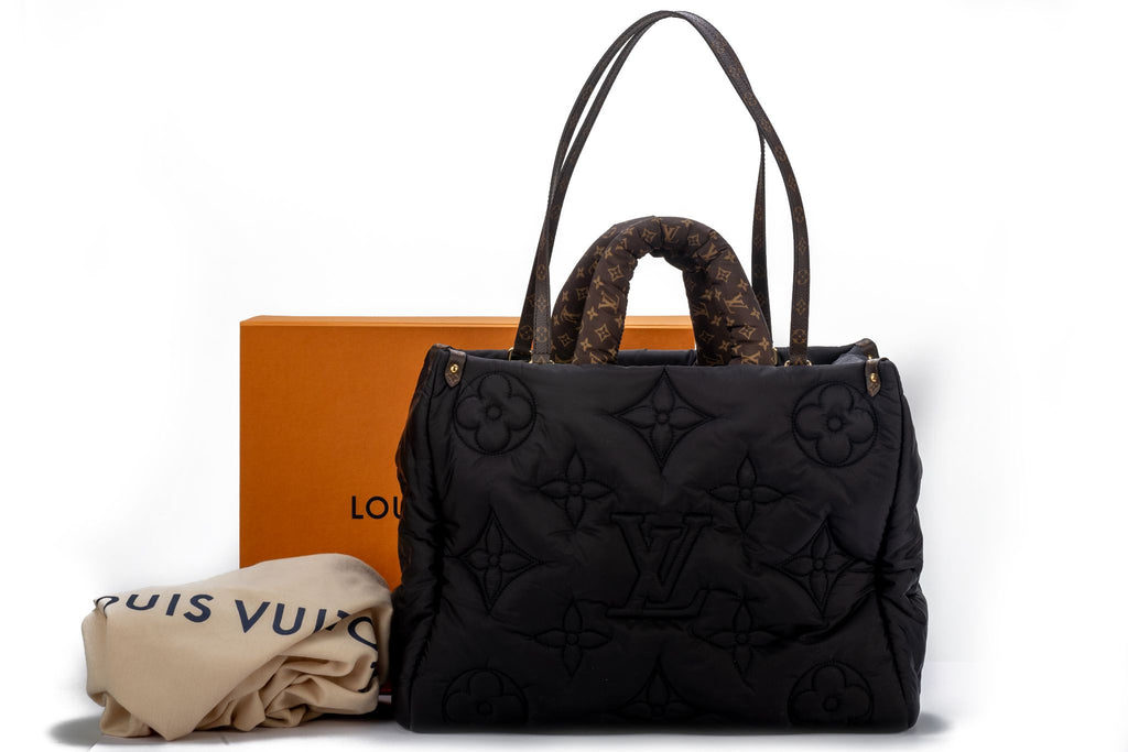 Vuitton BNIB Black On The Go GM Puffer