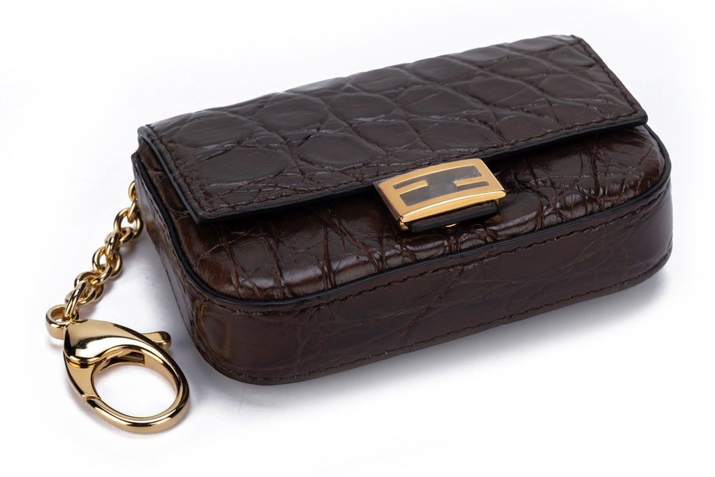 Fendi New Nano Baguette Brown Cayman