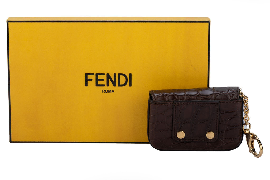 Fendi New Nano Baguette Brown Cayman