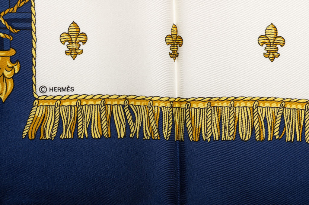 Hermès Vue de la Carrosse Silk Scarf