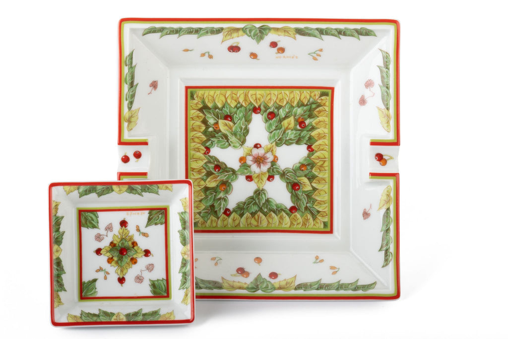 Hermès Set of Two Xmas Porcelain Ashtray