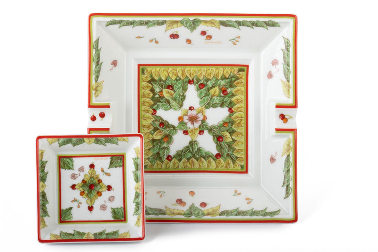 Hermès Set of Two Xmas Porcelain Ashtray