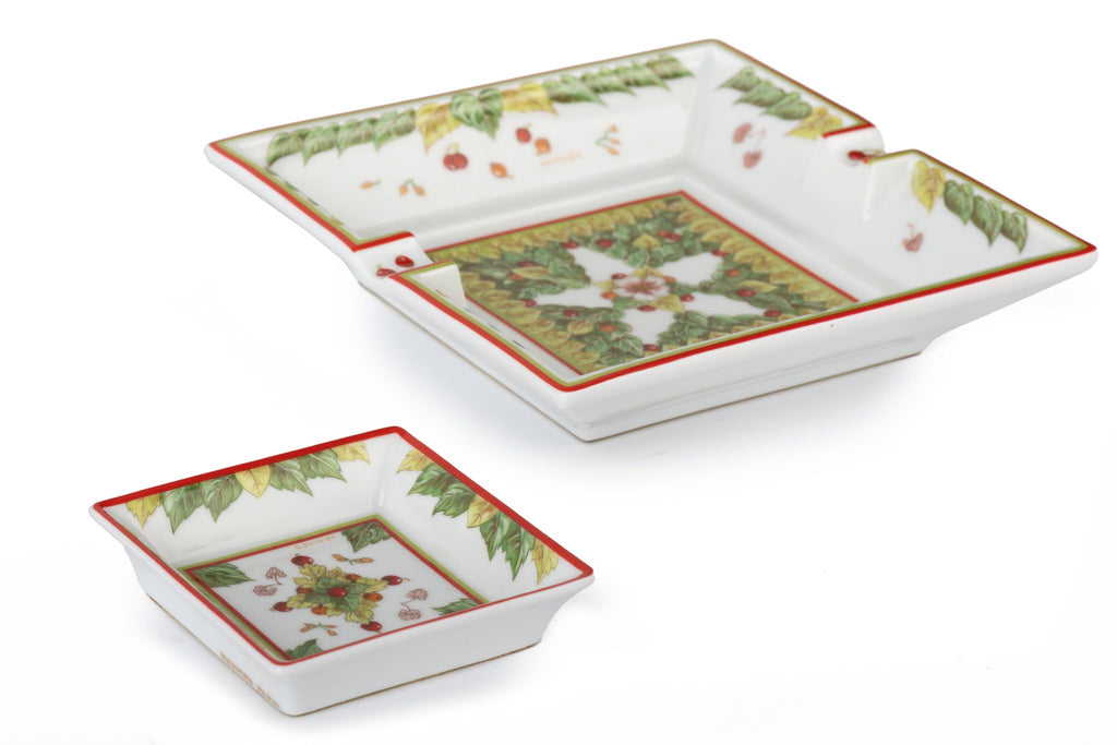 Hermès Set of Two Xmas Porcelain Ashtray