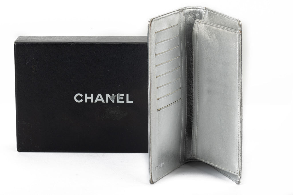 Chanel Preloved Silver Symbols Wallet