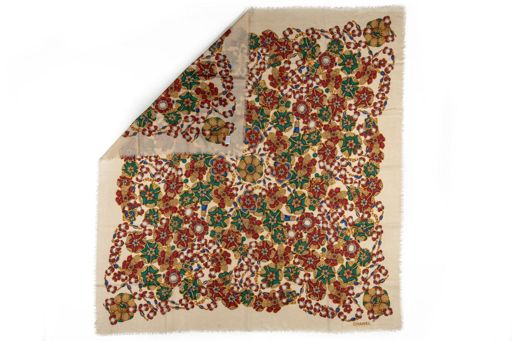 Chanel Vintage White Gripoix Shawl