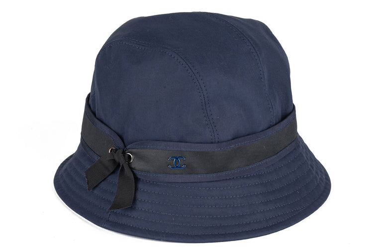 Chanel NIB Bue Bucket Hat 7 1.8