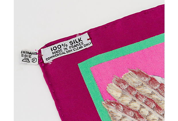 Hermès Pink Pani la Shar Pawnee Scarf