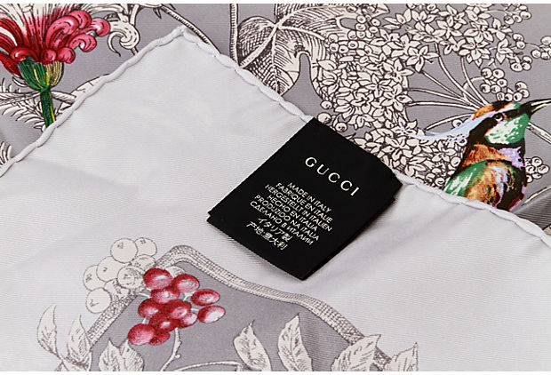 Gucci new gray flowers silk scarf